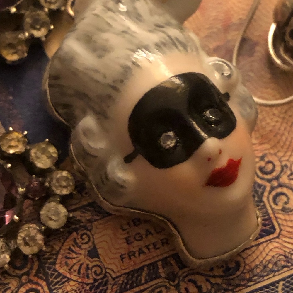 Georgian masked patch box charm - Picture 14 of 16